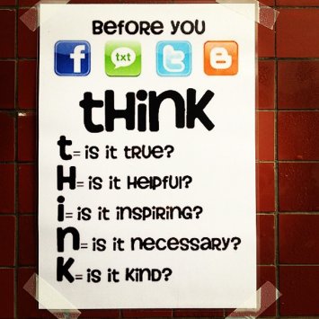 Netiquette, think before you text - regole di comportamento online